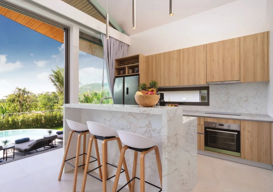 Alluring quartz installed - KalingaStone catalogue application photograph