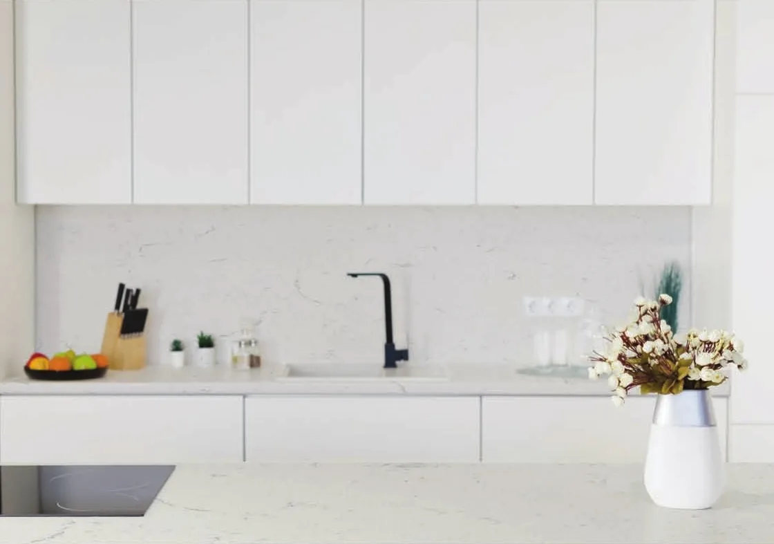 Bianco Carrara quartz installed - KalingaStone catalogue application photograph